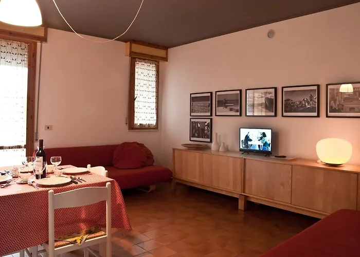 Con Terrazza Appartamento *